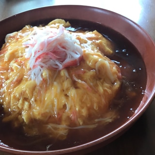 カニカマで簡単！フワトロなカニ玉丼(天津飯)